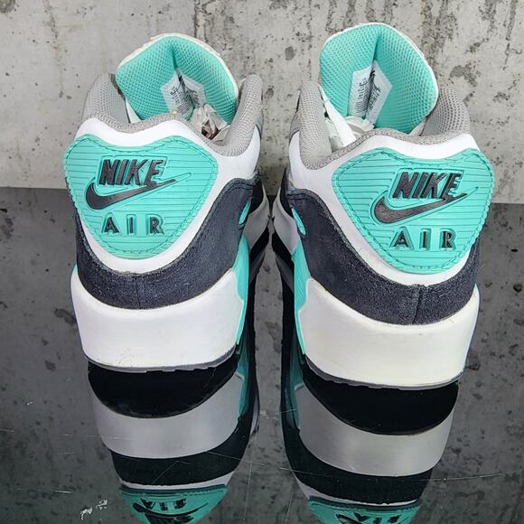 Nike Air Max 90 Hyper Turquoise Youth 6.5Y Fits Women’s 8 Sneakers - Picture 3 of 5